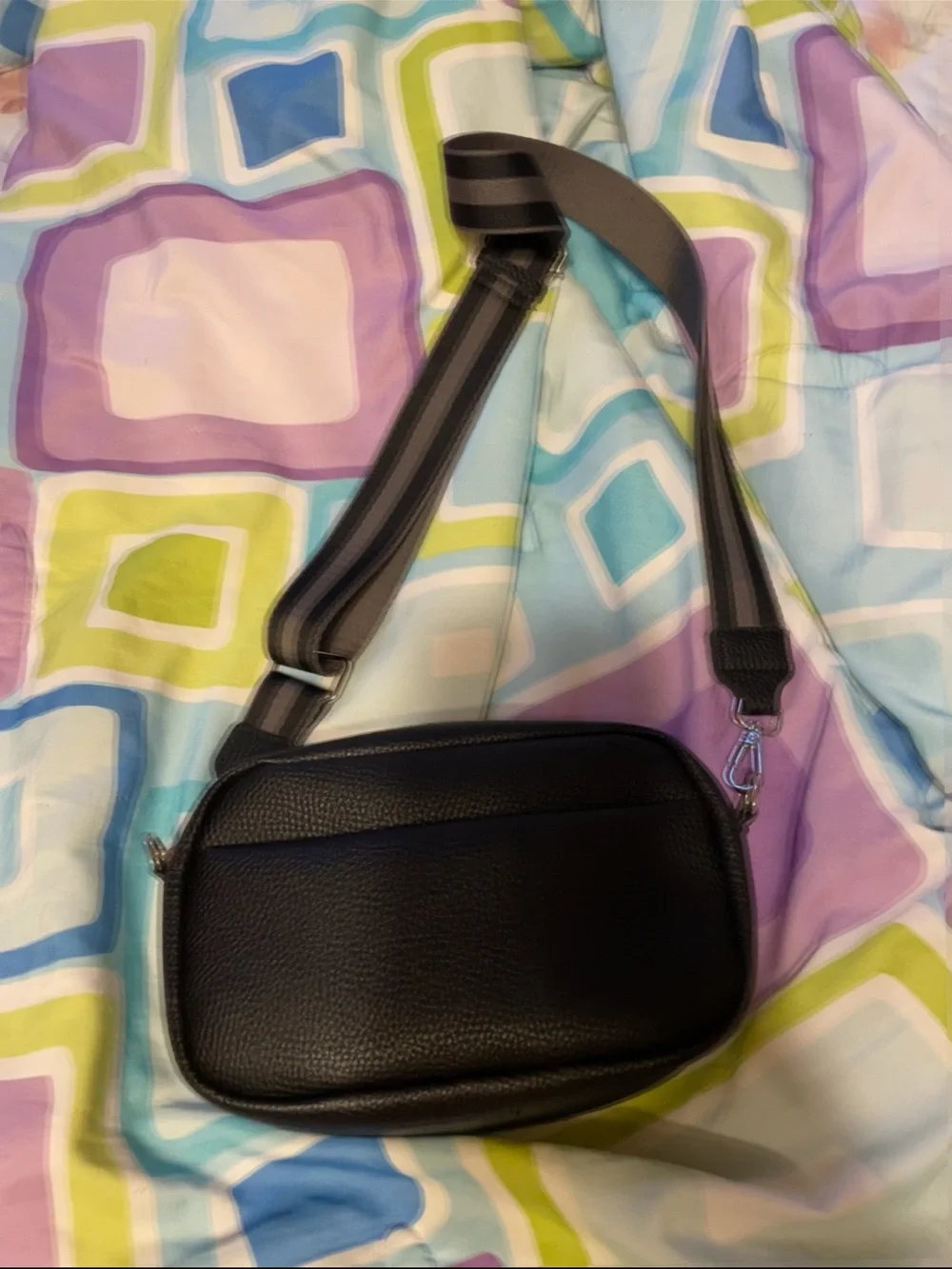 Black  Crossbody Bag - Classic Pebbled faux Leather Look